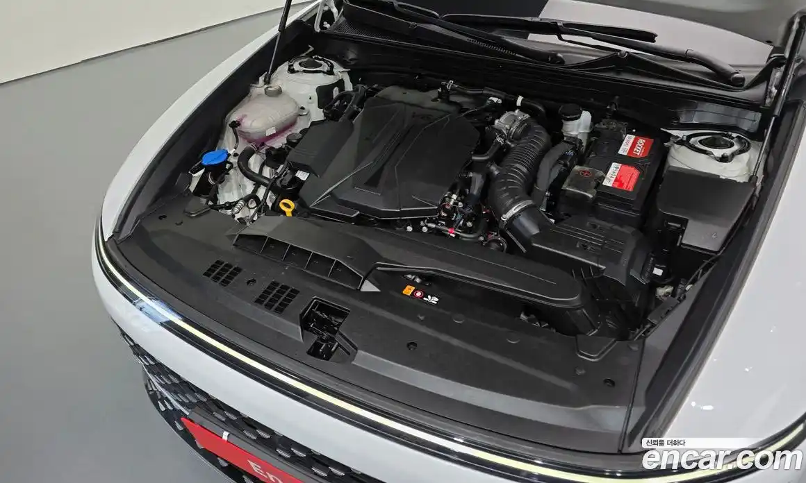 Hyundai Grandeur 2023 3.5 Автомат в Москве № 5461, фото 6