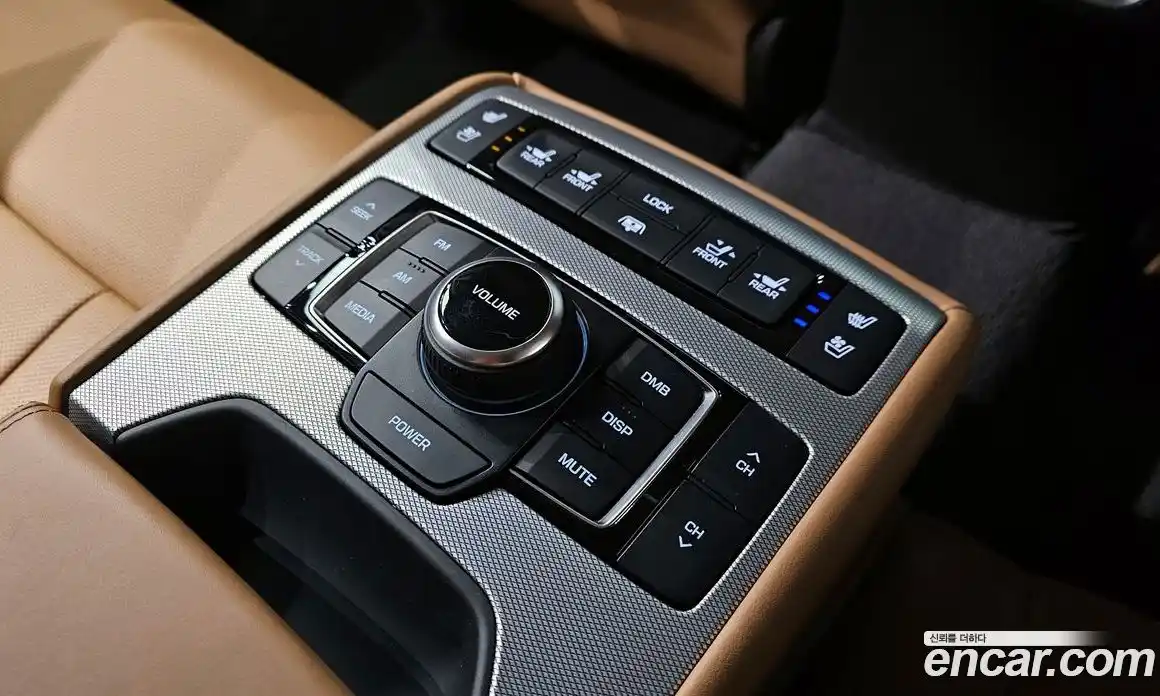 Genesis G80 2018 3.3 Автомат в Москве № 57481, фото 3