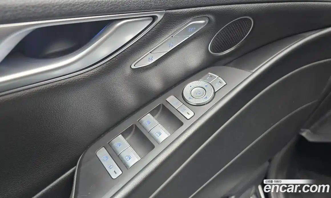 Genesis G80 2023 2.5 Автомат в Москве № 57974, фото 16