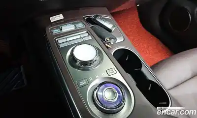 Genesis GV70 2024 2.5 Автомат в Москве № 58400, миниатюра 9