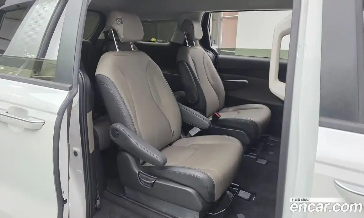 Kia Canival 2024 2.2 Автомат в Москве № 754, фото 19