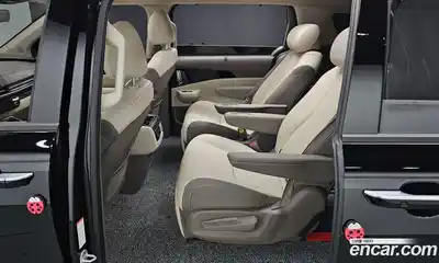 Kia Canival 2025 2.2 Автомат в Москве № 96843, миниатюра 11