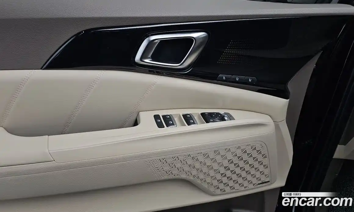 Kia Canival 2025 2.2 Автомат в Москве № 96843, фото 13