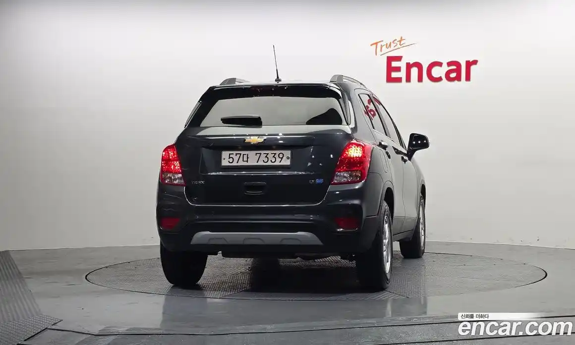 Chevrolet Trax 2018 1.6 Автомат в Москве № 103592, фото 17