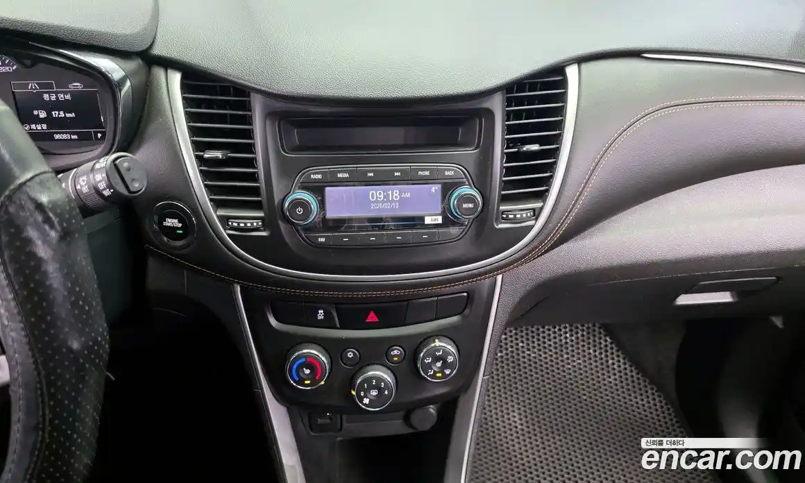 Chevrolet Trax 2018 1.6 Автомат в Москве № 103592, фото 19