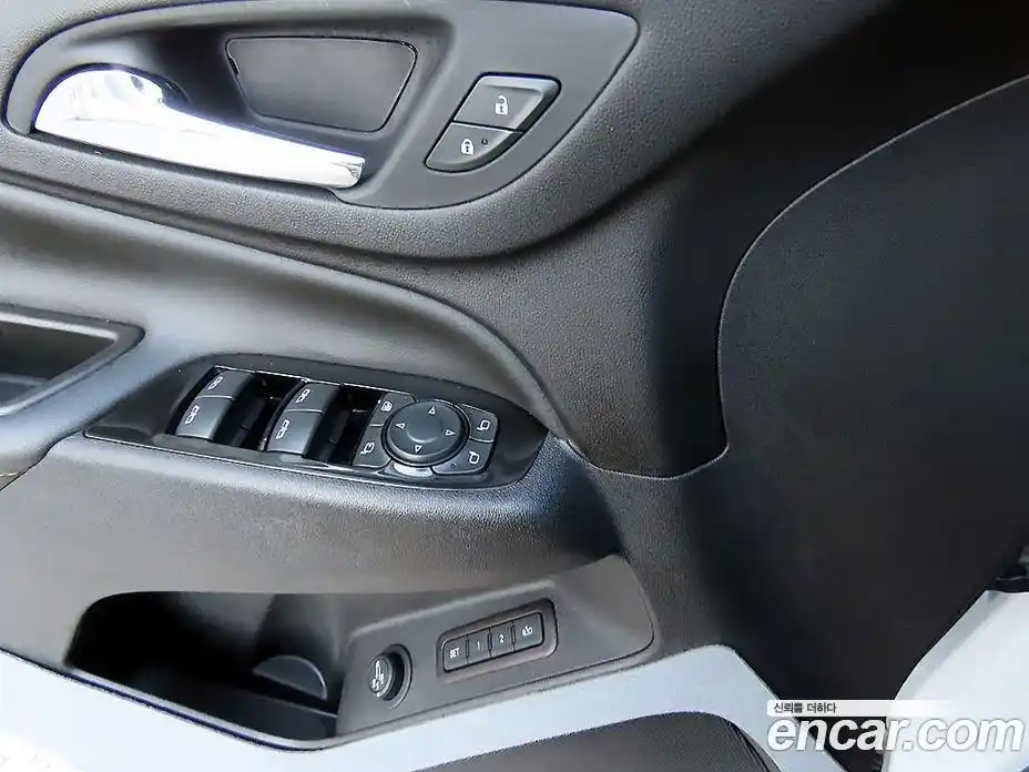 Chevrolet Equinox 2022 1.5 Автомат в Москве № 103864, фото 13