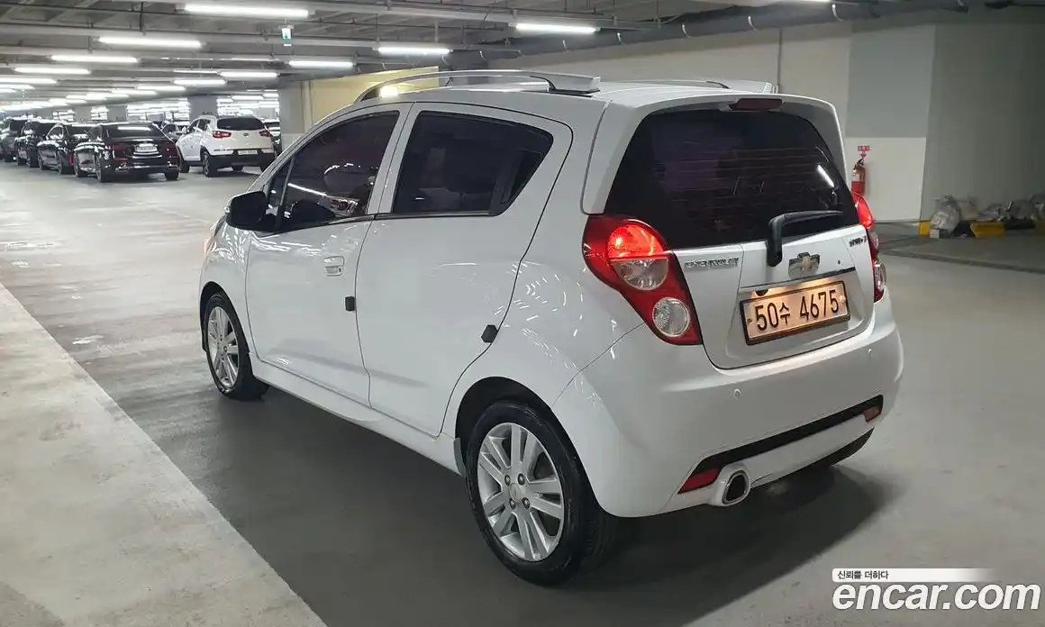Chevrolet Spark 2014 1.0 Механическая в Москве № 103983, фото 4
