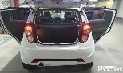 Chevrolet Spark 2014 1.0 Механическая в Москве № 103983, миниатюра 10