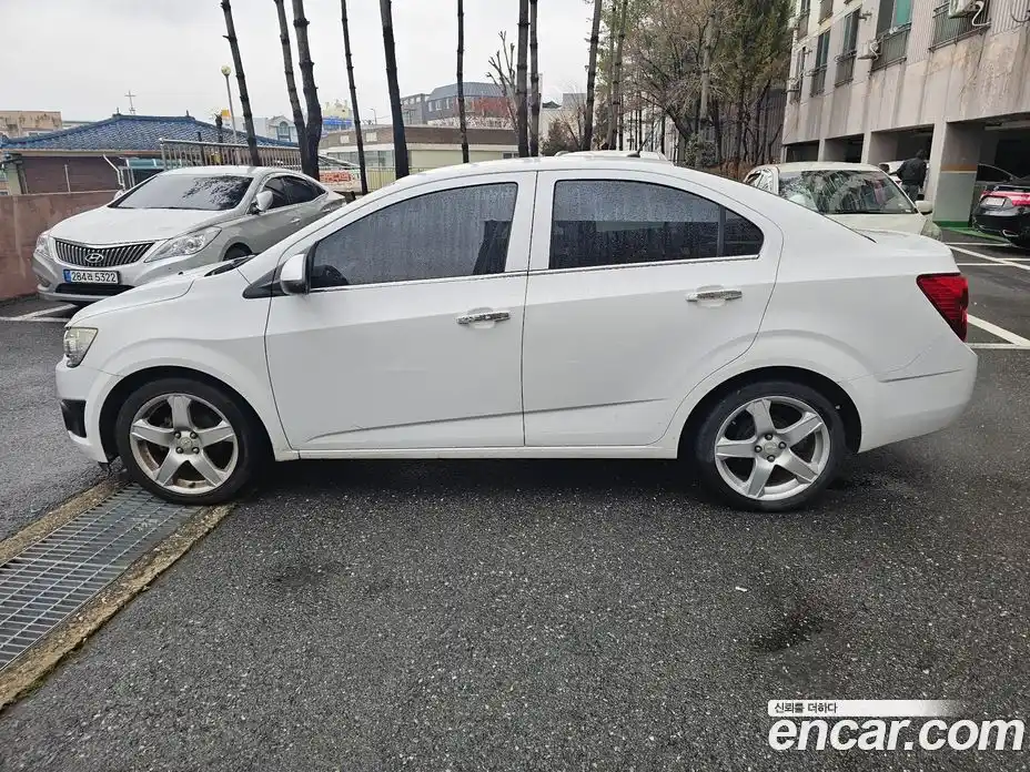 Chevrolet Aveo 2012 1.6 Автомат в Москве № 104521, фото 10