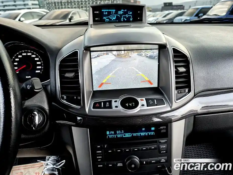 Chevrolet Captiva 2015 2.0 Автомат в Москве № 104676, фото 17