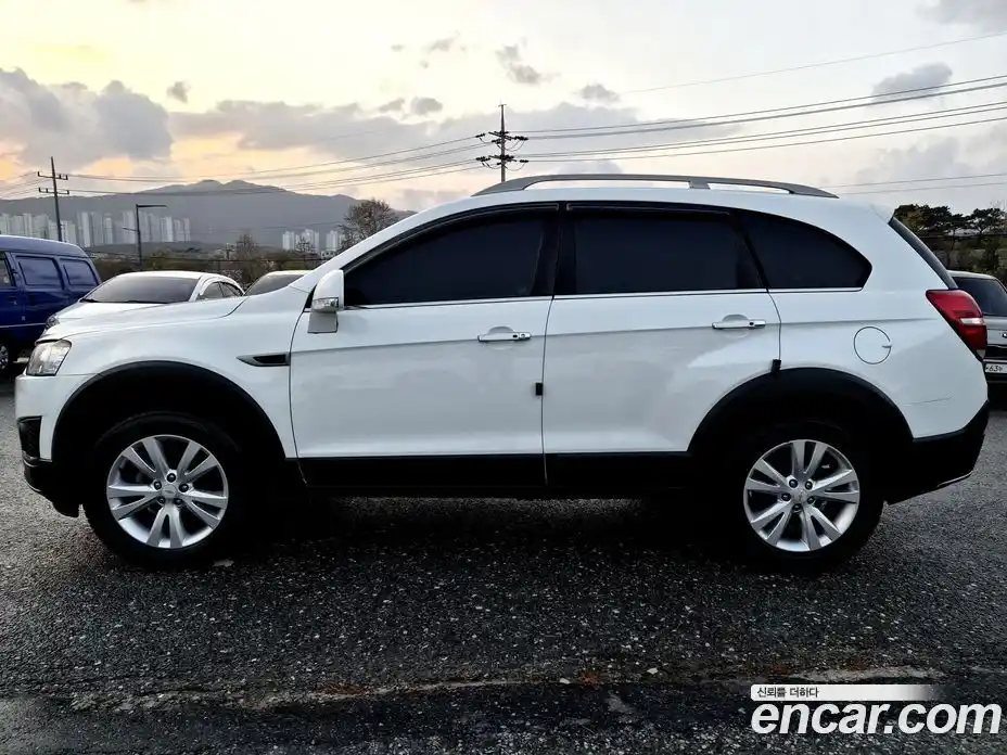 Chevrolet Captiva 2015 2.0 Автомат в Москве № 104676, фото 8
