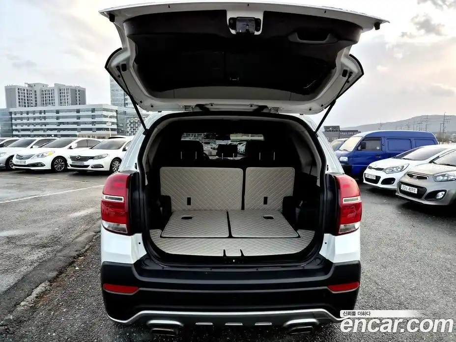 Chevrolet Captiva 2015 2.0 Автомат в Москве № 104676, фото 9