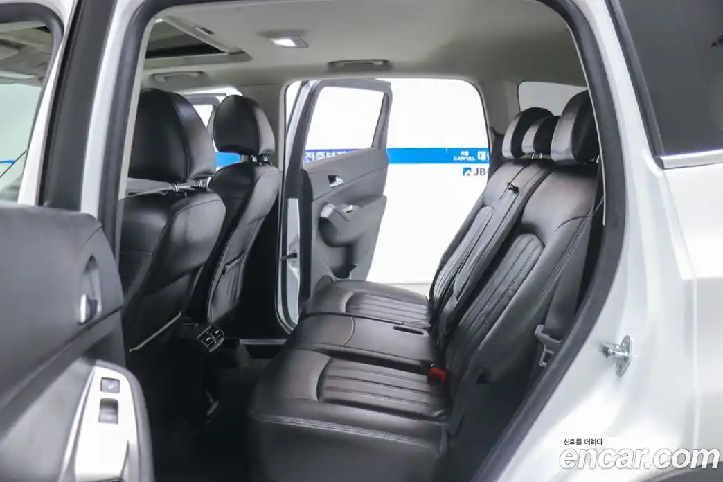 Chevrolet Orlando 2015 2.0 Автомат в Москве № 105052, фото 10