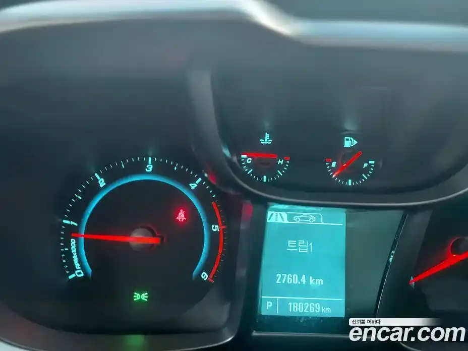 Chevrolet Orlando 2014 2.0 Автомат в Москве № 105176, фото 9