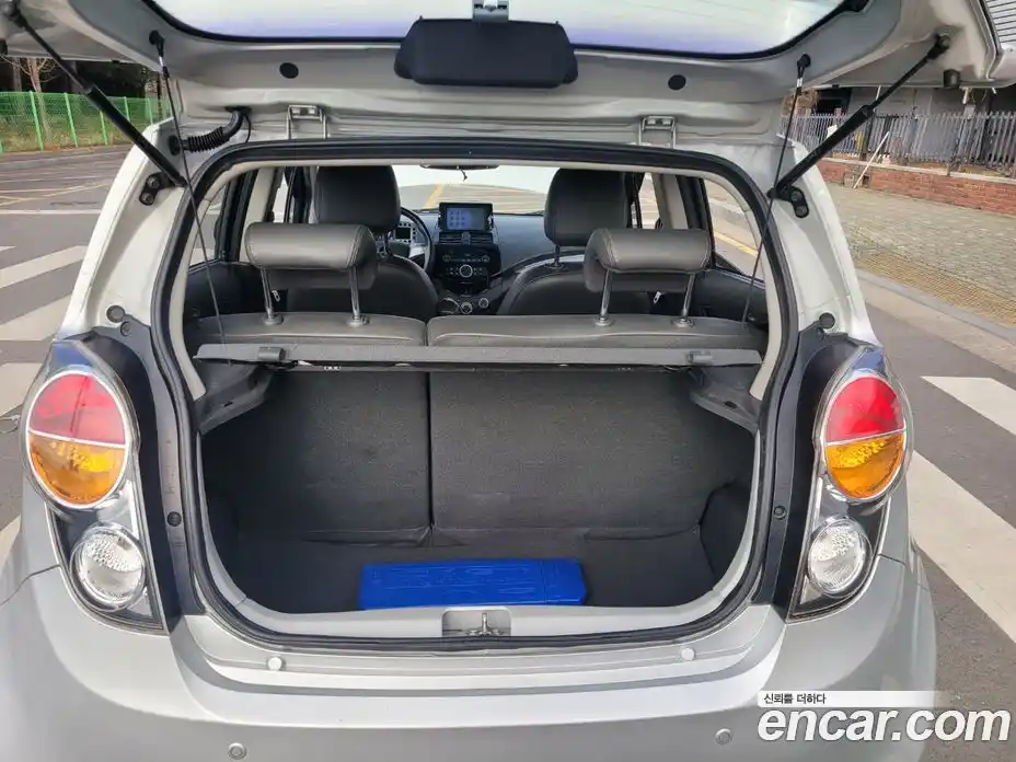 Chevrolet Spark 2012 1.0 Автомат в Москве № 105629, фото 11