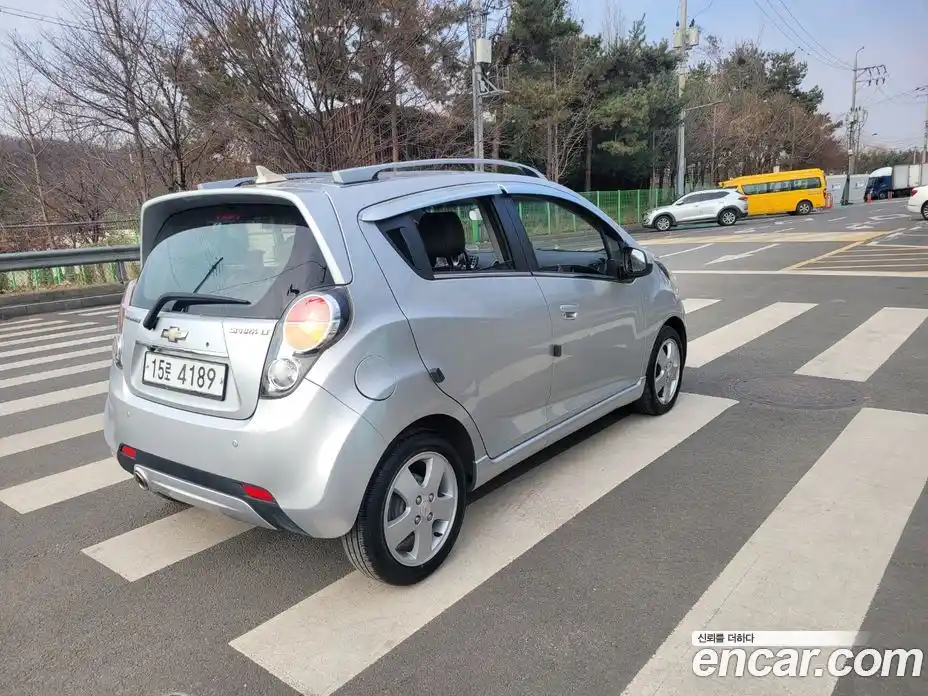 Chevrolet Spark 2012 1.0 Автомат в Москве № 105629, фото 5