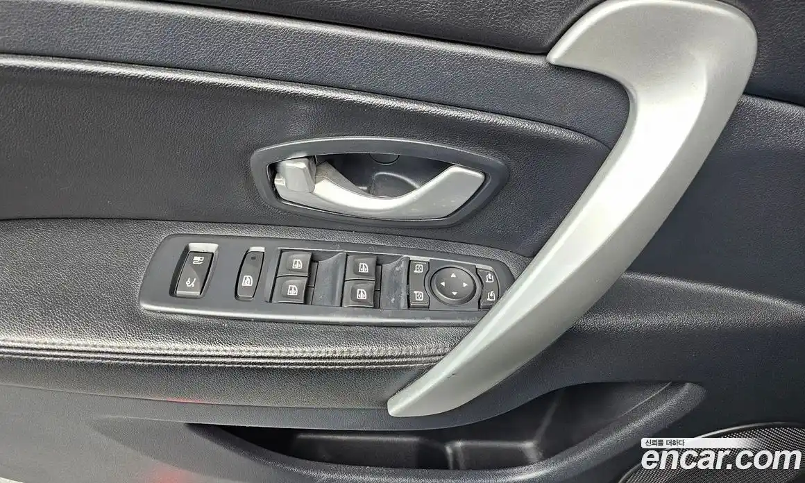 Renault SM5 2014 1.6 Автомат в Москве № 106059, фото 19