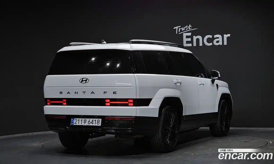 Hyundai Santa Fe 2024 1.6 Автомат в Москве № 107762, фото 17