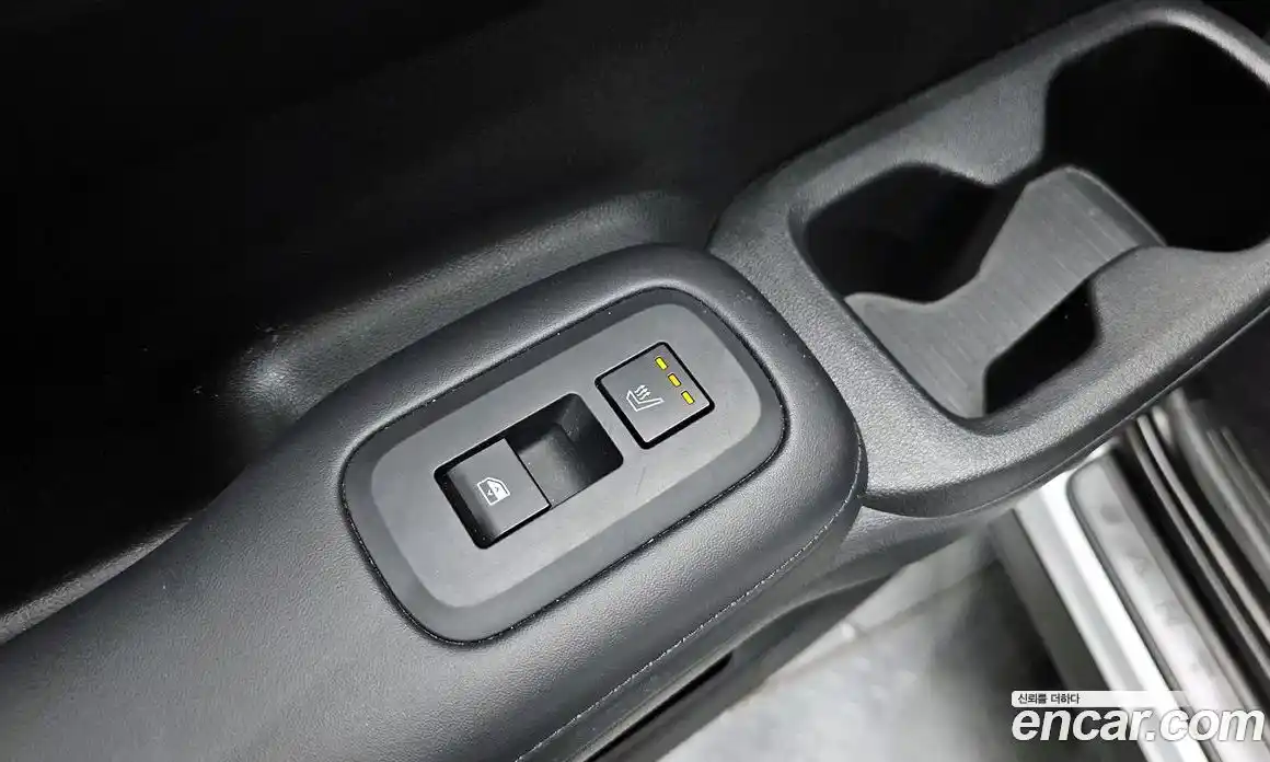 Hyundai Santa Fe 2024 1.6 Автомат в Москве № 107762, фото 4