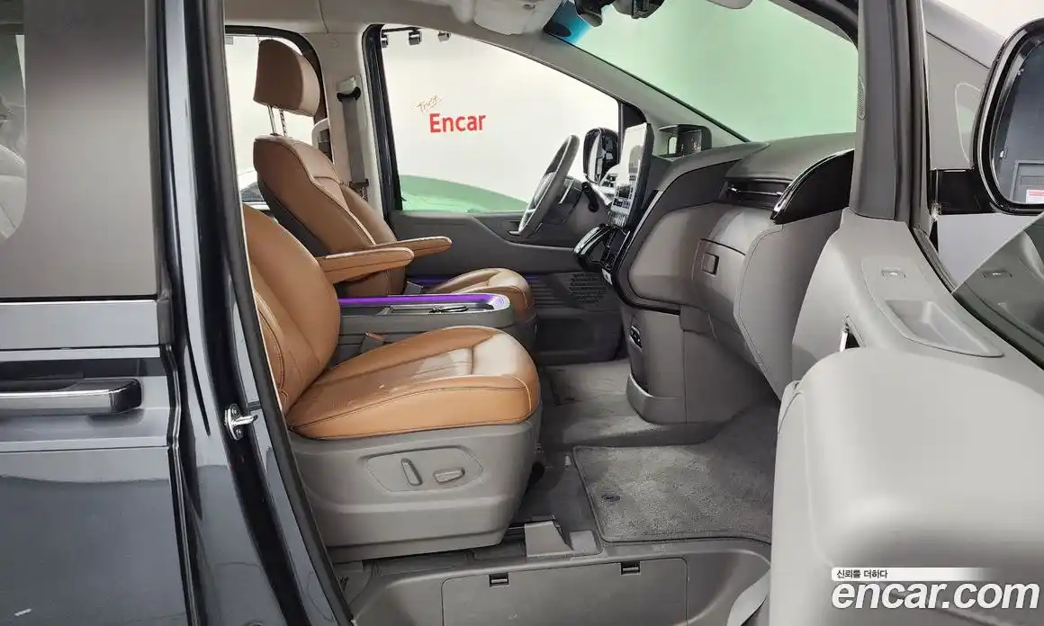 Hyundai Staria 2025 3.5 Автомат в Москве № 107788, фото 19