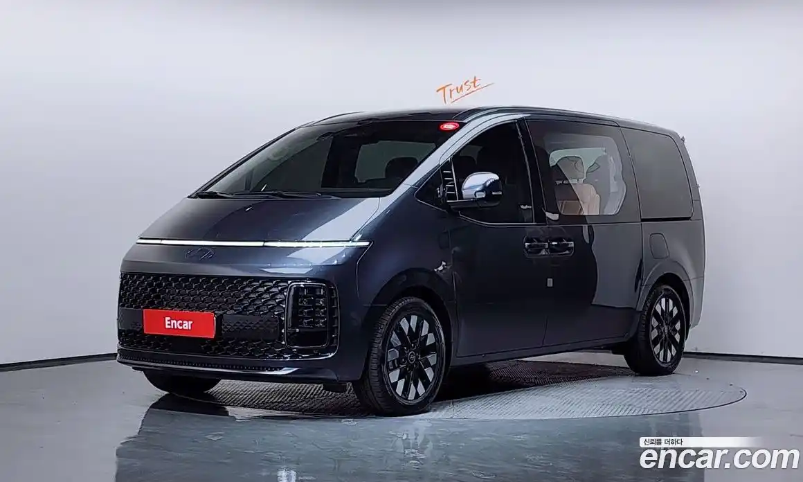 Hyundai Staria 2025 3.5 Автомат в Москве № 107788, фото 6