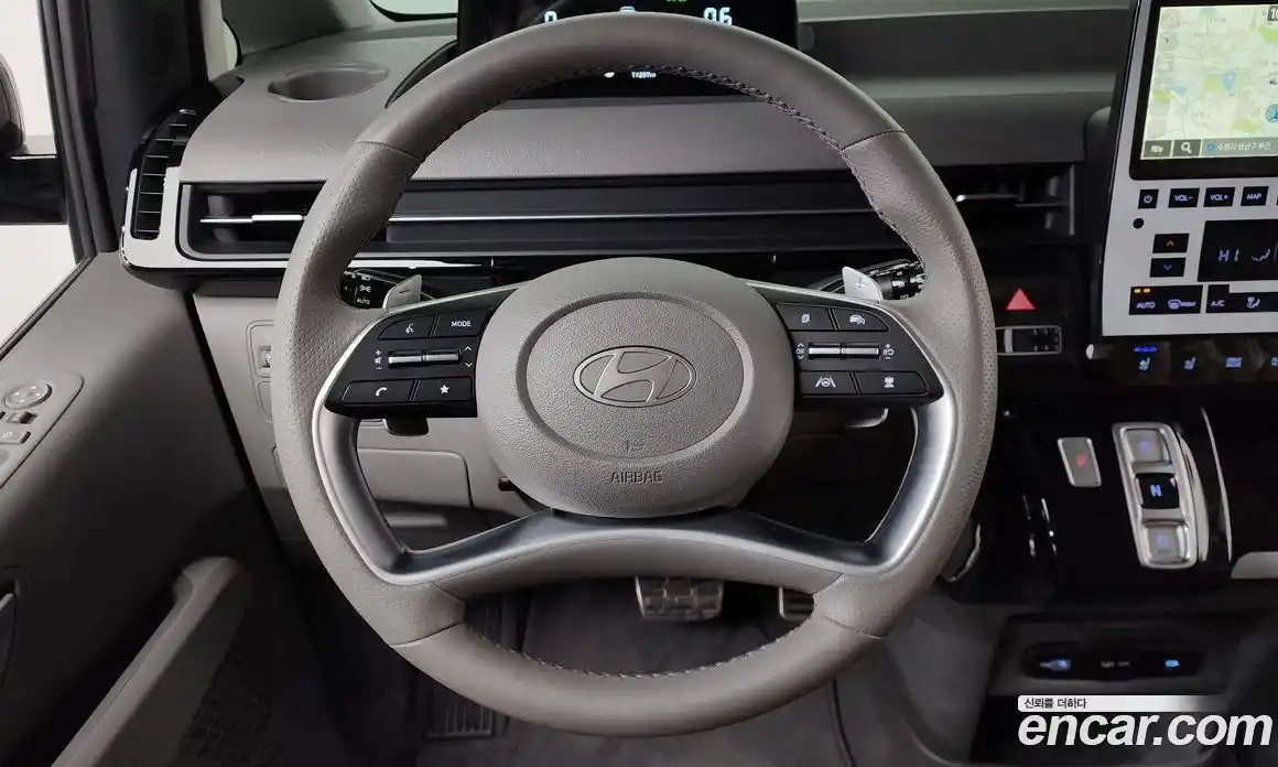 Hyundai Staria 2025 3.5 Автомат в Москве № 107788, фото 8