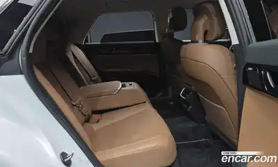 Hyundai Grandeur 2023 2.5 Автомат в Москве № 109811, миниатюра 3