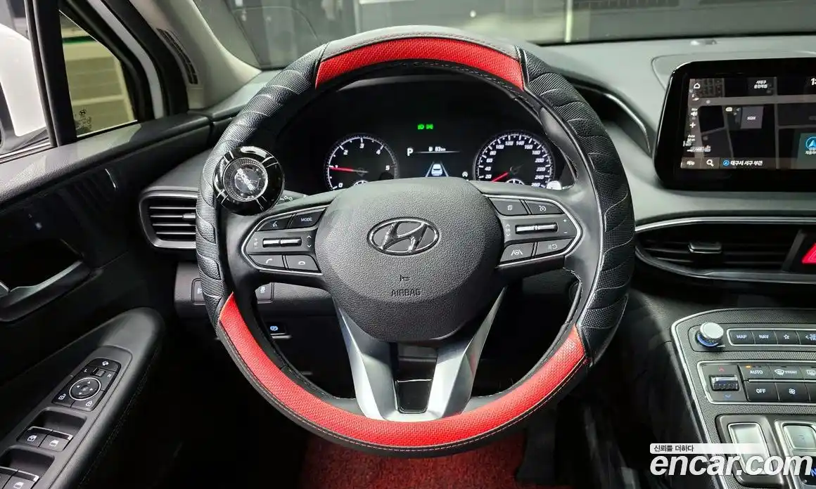 Hyundai Santa Fe 2021 2.2 Автомат в Москве № 111117, фото 13