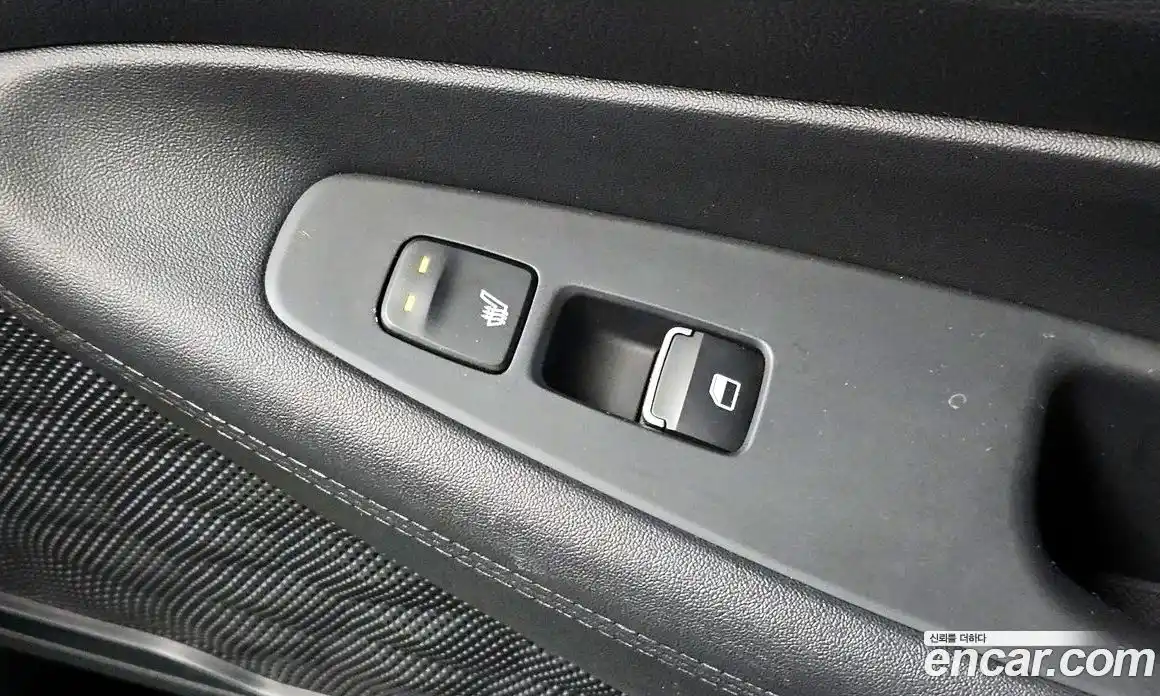 Hyundai Santa Fe 2021 2.2 Автомат в Москве № 111117, фото 18