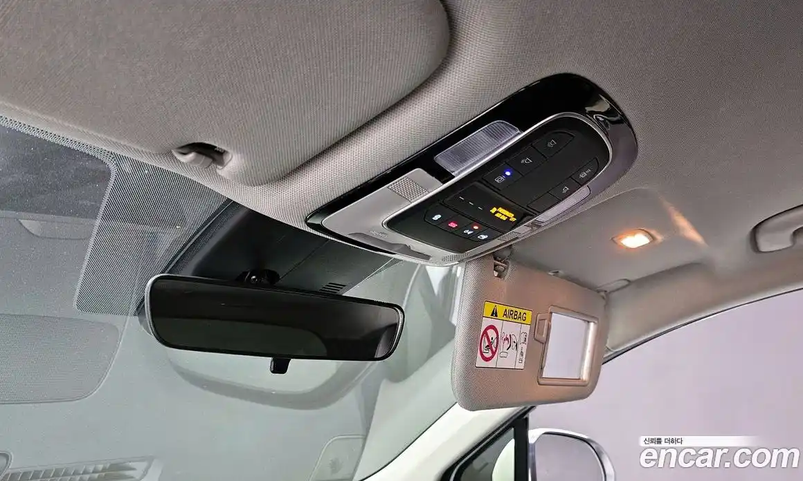 Hyundai Santa Fe 2021 2.2 Автомат в Москве № 111117, фото 20