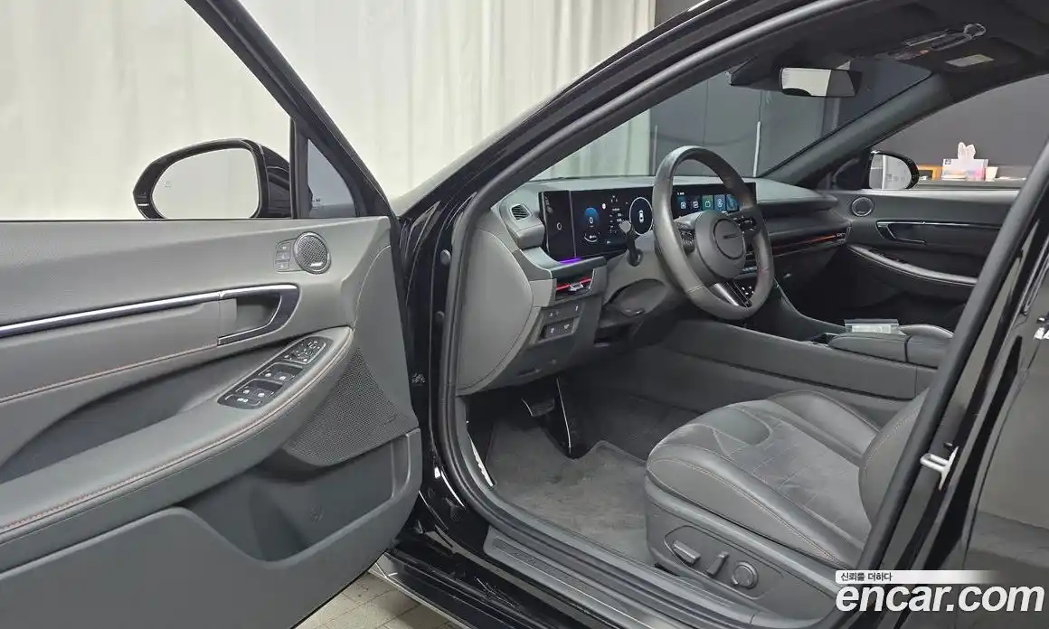 Hyundai Sonata 2024 2.5 Автомат в Москве № 111156, фото 16