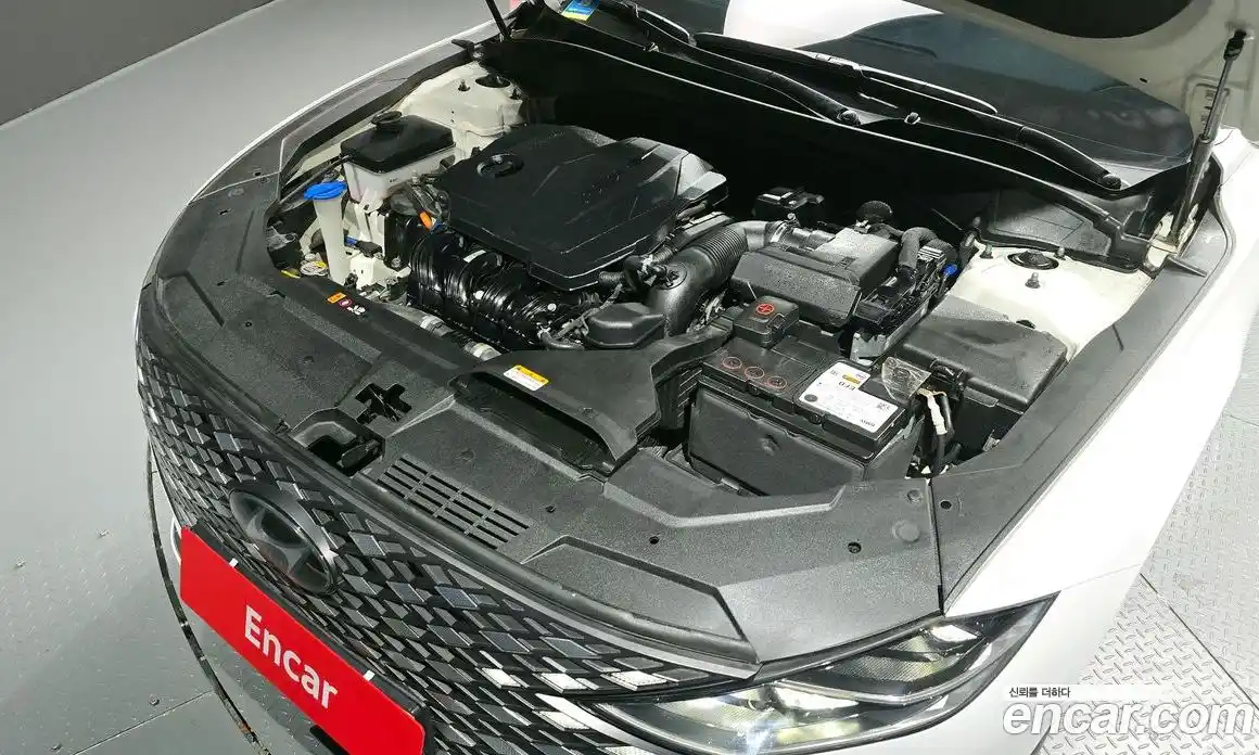 Hyundai Grandeur 2022 2.5 Автомат в Москве № 112680, фото 11