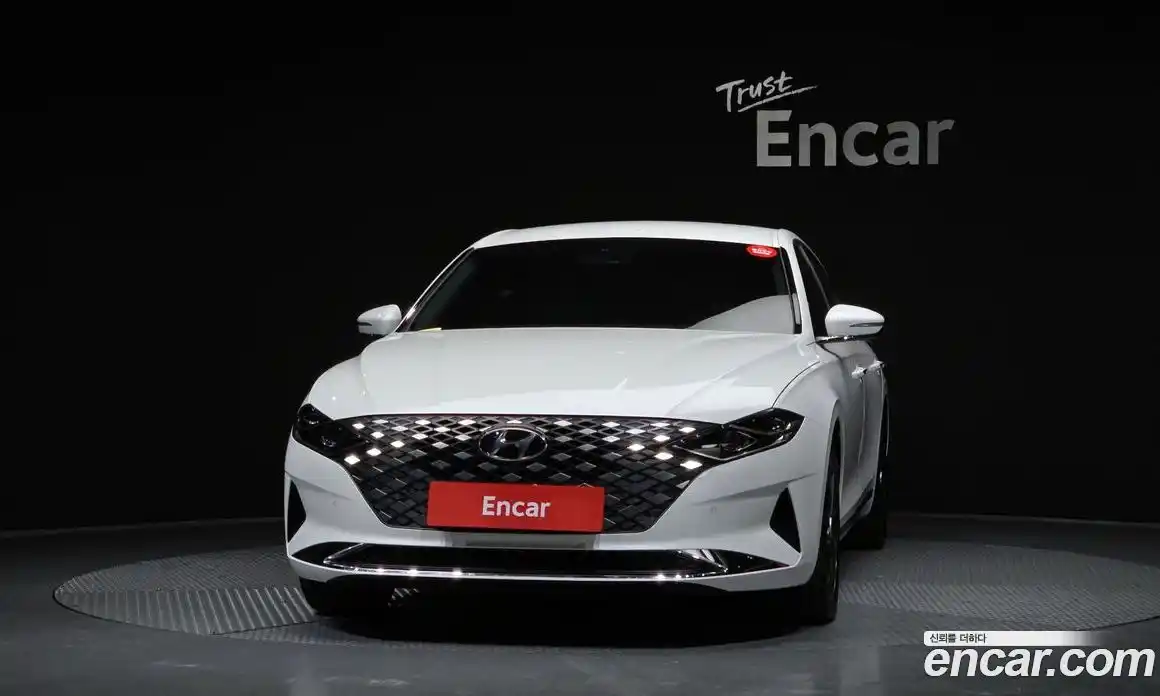 Hyundai Grandeur 2022 2.5 Автомат в Москве № 112680, фото 16