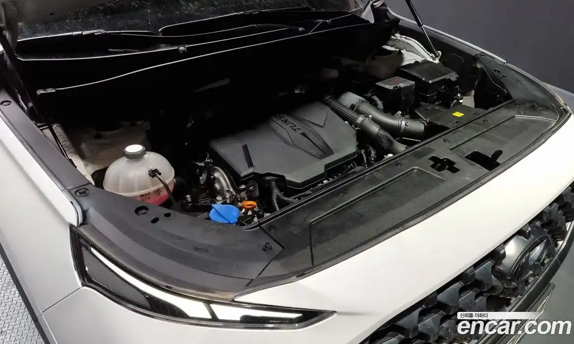 Hyundai Santa Fe 2023 2.5 Автомат в Москве № 112822, фото 18