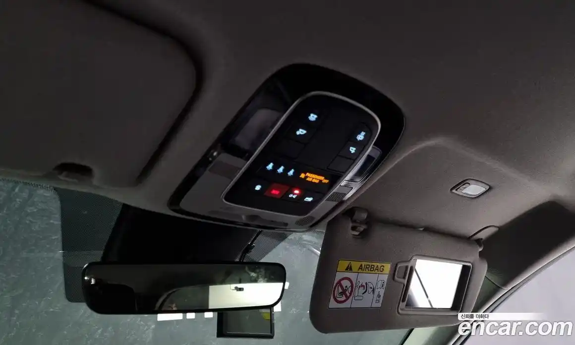 Hyundai Santa Fe 2023 2.5 Автомат в Москве № 112822, фото 4