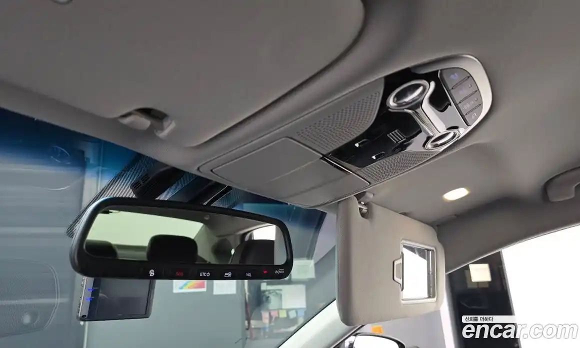 Hyundai Grandeur 2019 3.0 Автомат в Москве № 113853, фото 16