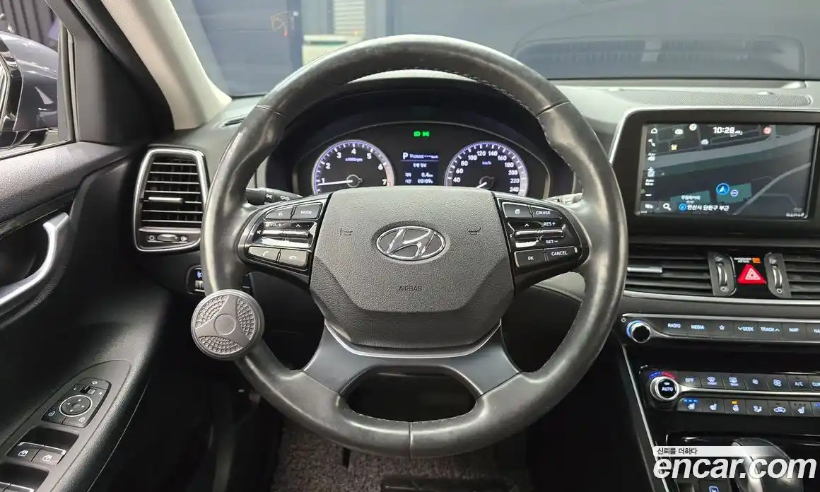 Hyundai Grandeur 2019 3.0 Автомат в Москве № 113853, фото 17