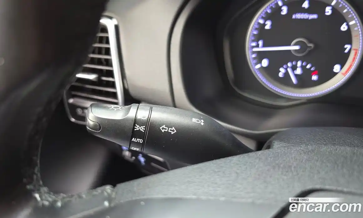 Hyundai Grandeur 2019 3.0 Автомат в Москве № 113853, фото 2