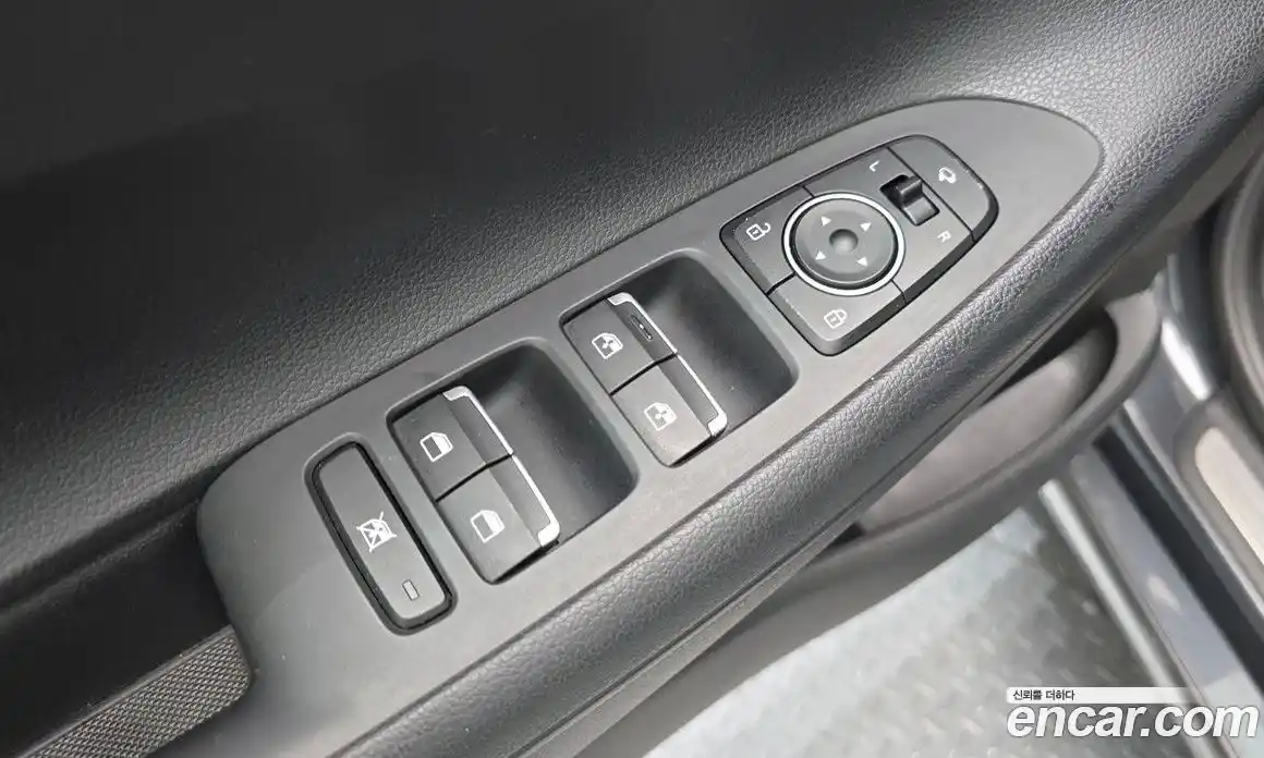 Hyundai Grandeur 2019 3.0 Автомат в Москве № 113853, фото 5