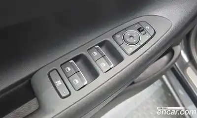 Hyundai Grandeur 2019 3.0 Автомат в Москве № 113853, миниатюра 5