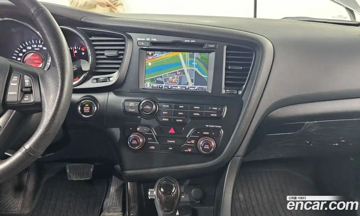 Kia K5 2011 2.0 Автомат в Москве № 115711, фото 14