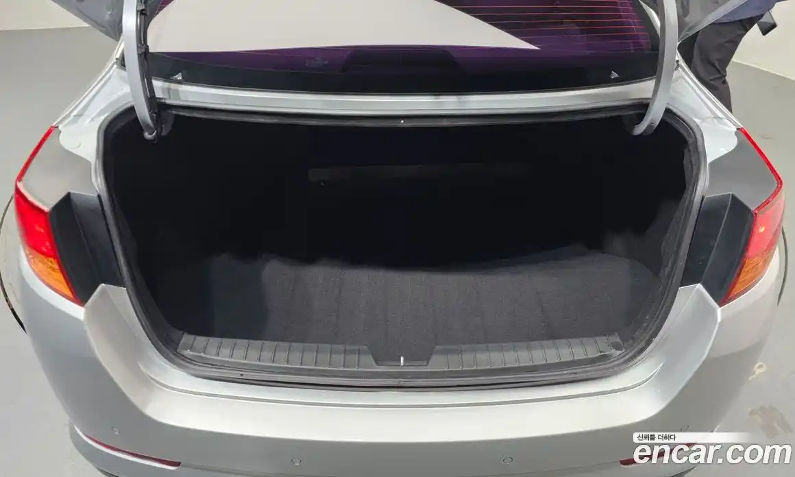 Kia K5 2011 2.0 Автомат в Москве № 115711, фото 20