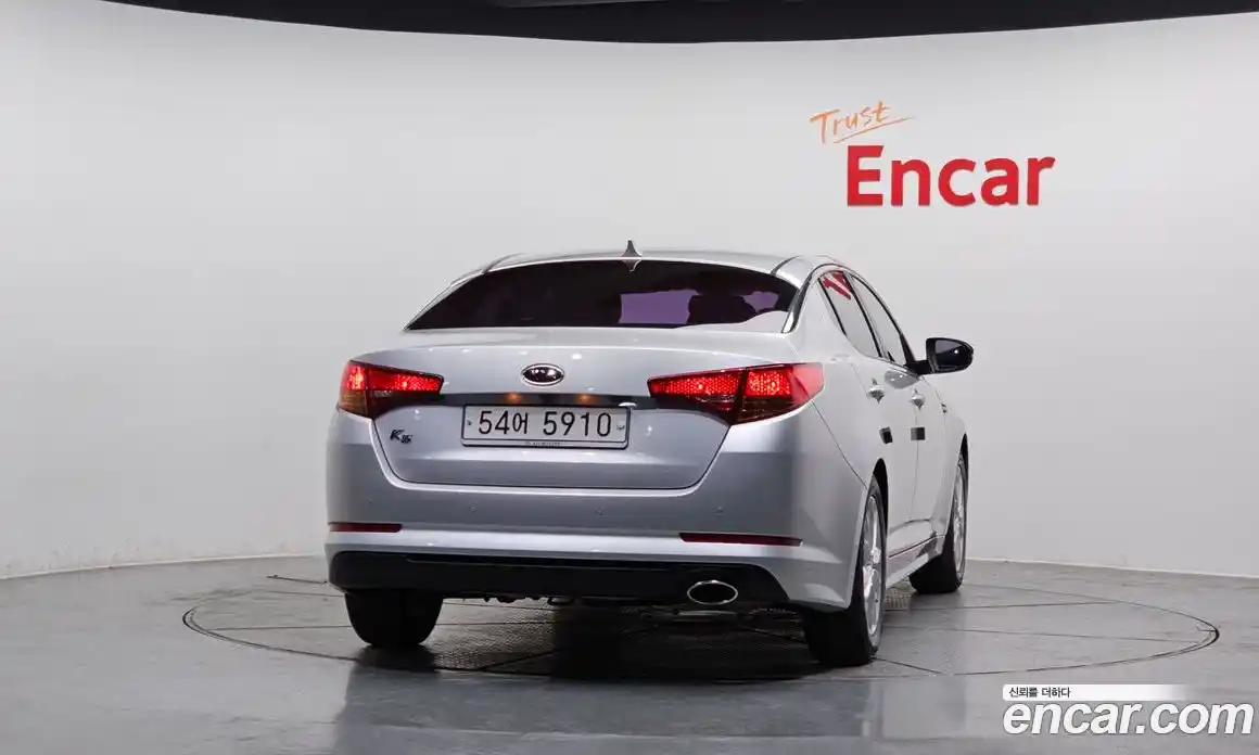 Kia K5 2011 2.0 Автомат в Москве № 115711, фото 4