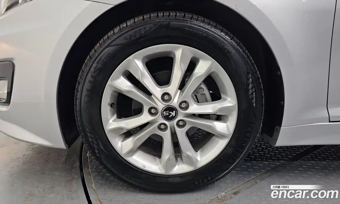 Kia K5 2011 2.0 Автомат в Москве № 115711, фото 5