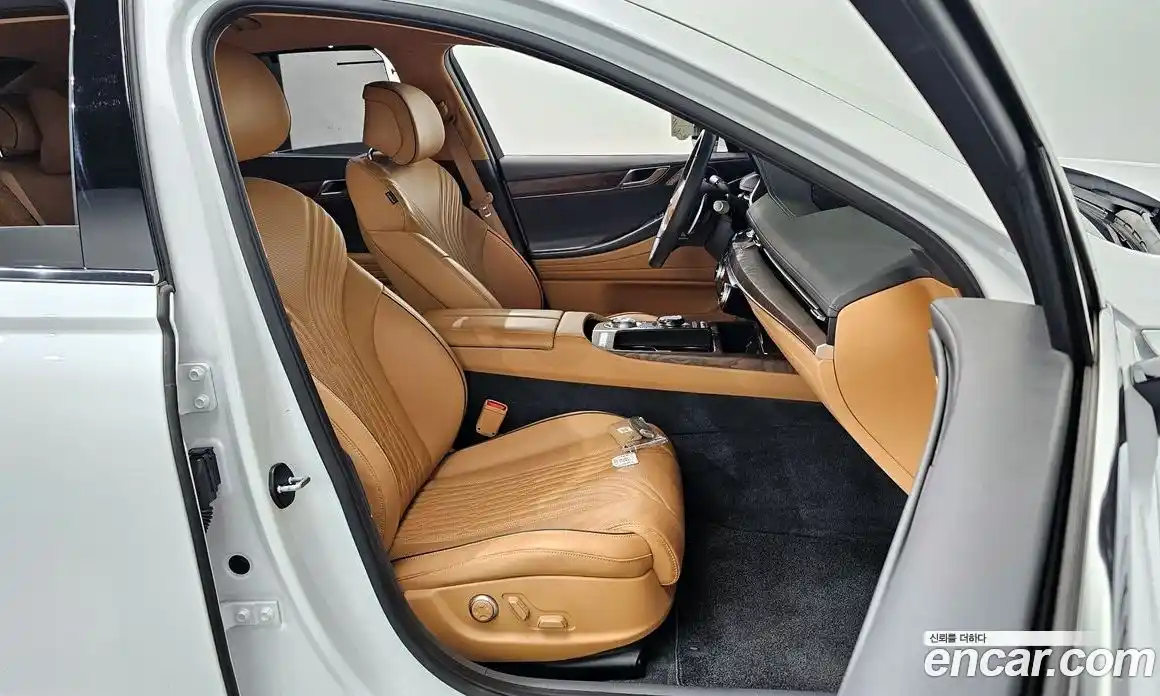 Genesis G80 2023 2.5 Автомат в Москве № 118569, фото 15