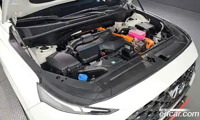 Hyundai Santa Fe 2023 1.6 Автомат в Москве № 119738, миниатюра 6