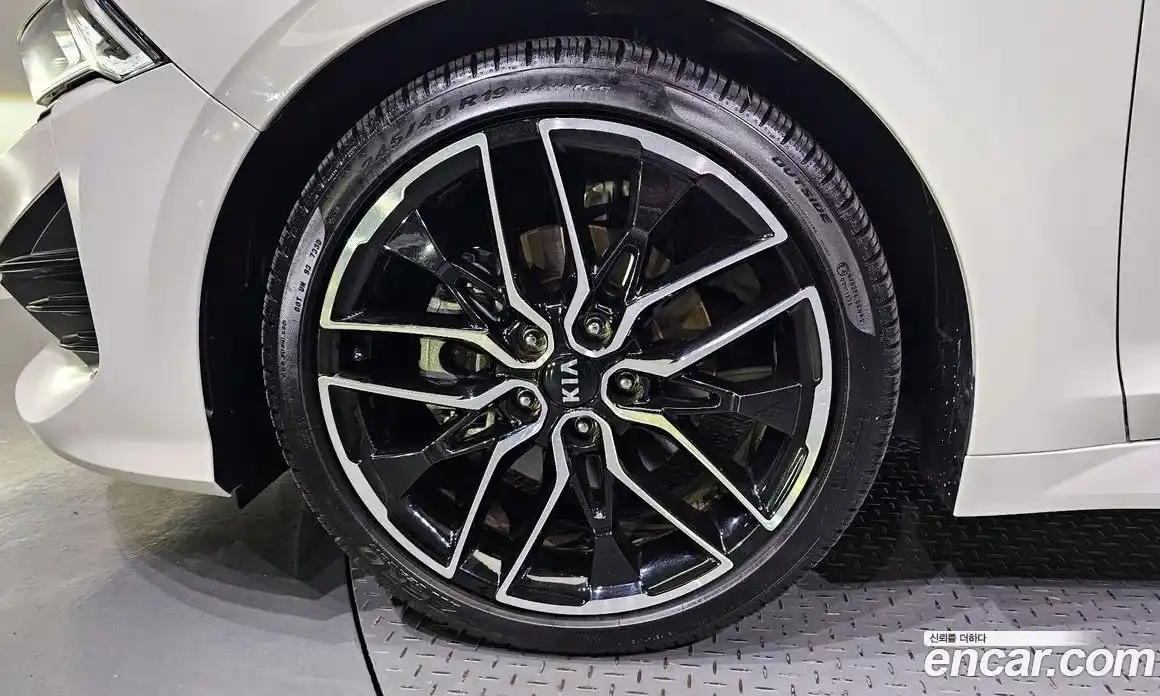 Kia K5 2020 1.6 Автомат в Москве № 120595, фото 3