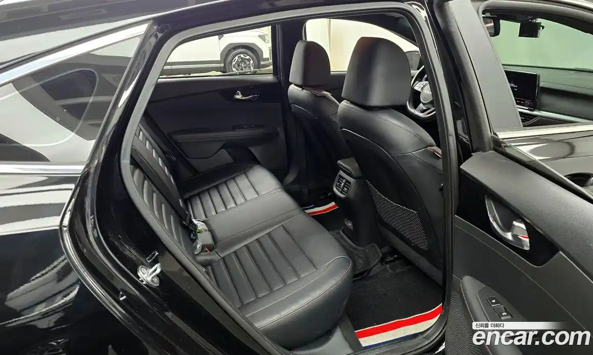 Kia K3 2022 1.6 Автомат в Москве № 121423, фото 7