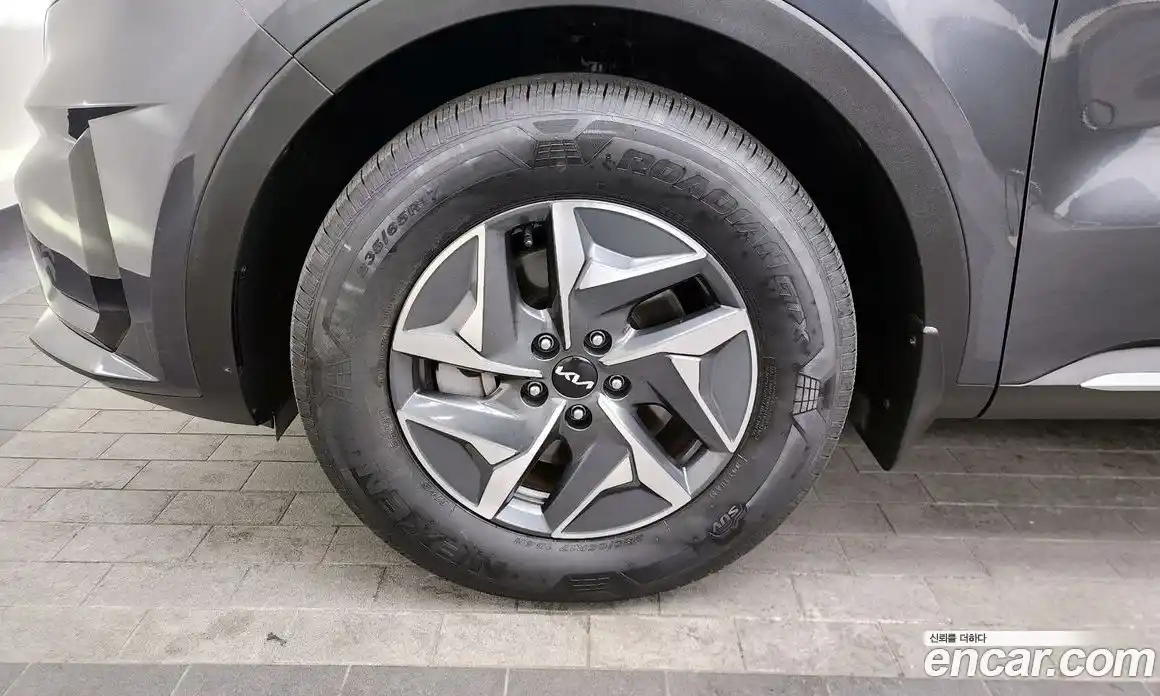 Kia Sorento 2022 1.6 Автомат в Москве № 124218, фото 13