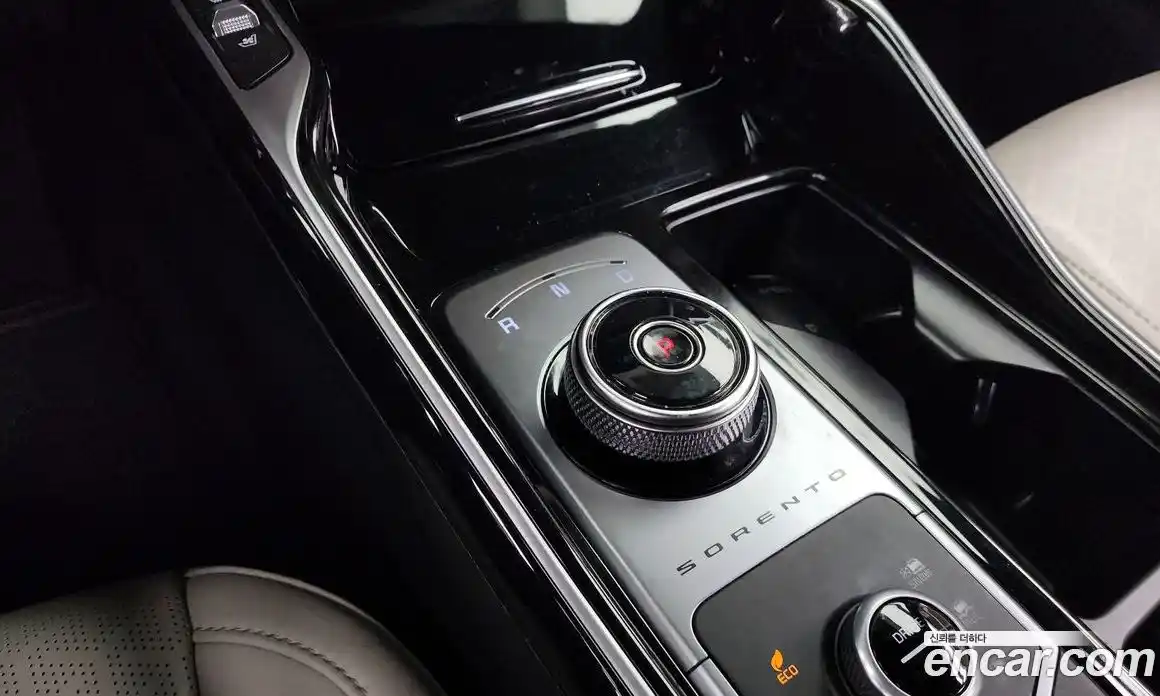 Kia Sorento 2022 1.6 Автомат в Москве № 124218, фото 16